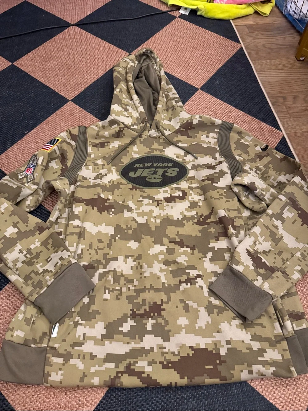 New York Jets Nike Salute to Service Therma-Fit Camouflage Hoodie